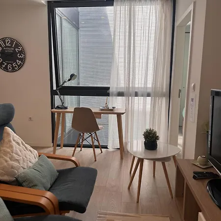 Tear Avenida Apartment *
