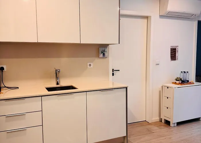 Tear Avenida 아파트 *